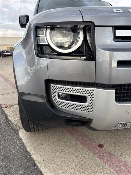 2023 Land Rover Defender 90 S