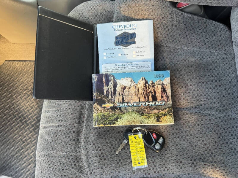 1999 Chevrolet Silverado 1500 LS
