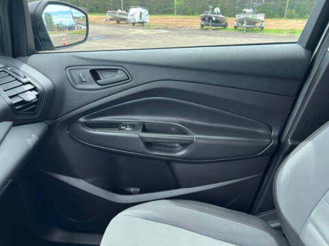 2017 Ford Escape S