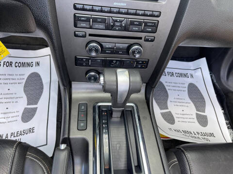 2012 Ford Mustang V6