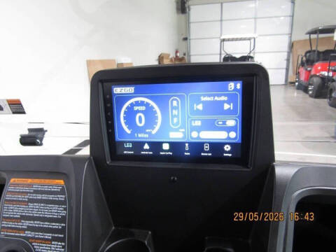 2026 E-Z-GO RXV 4