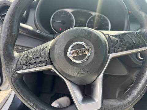 2021 Nissan Kicks S