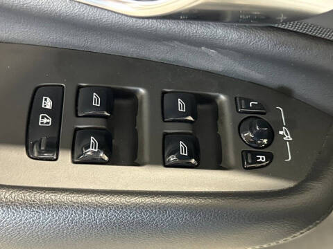 2022 Volvo XC90 T5 Momentum