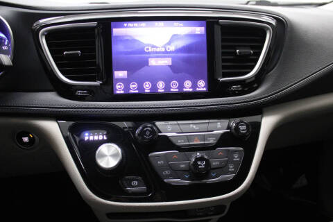2020 Chrysler Pacifica Limited