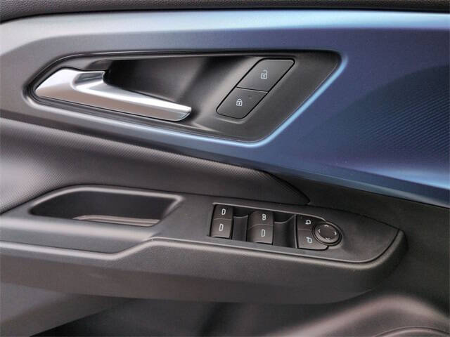 2026 Chevrolet Equinox EV LT 2