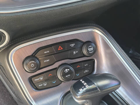 2017 Dodge Challenger