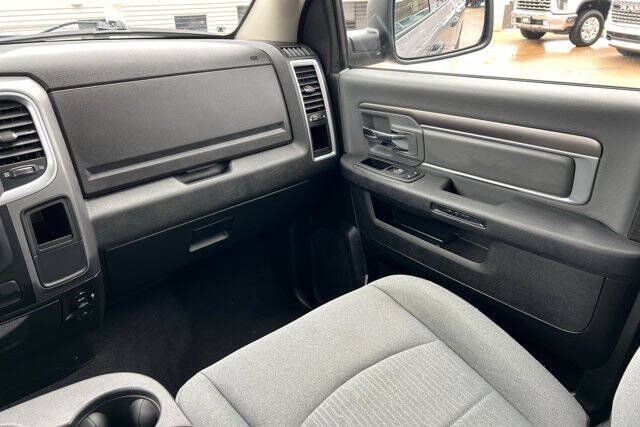 2024 RAM 1500 Classic SLT