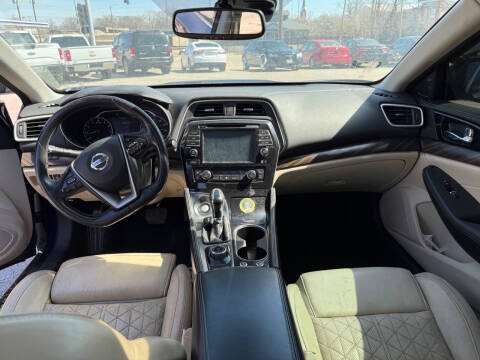 2016 Nissan Maxima Platinum