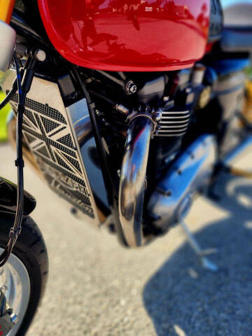 2016 Triumph Thruxton 1200R