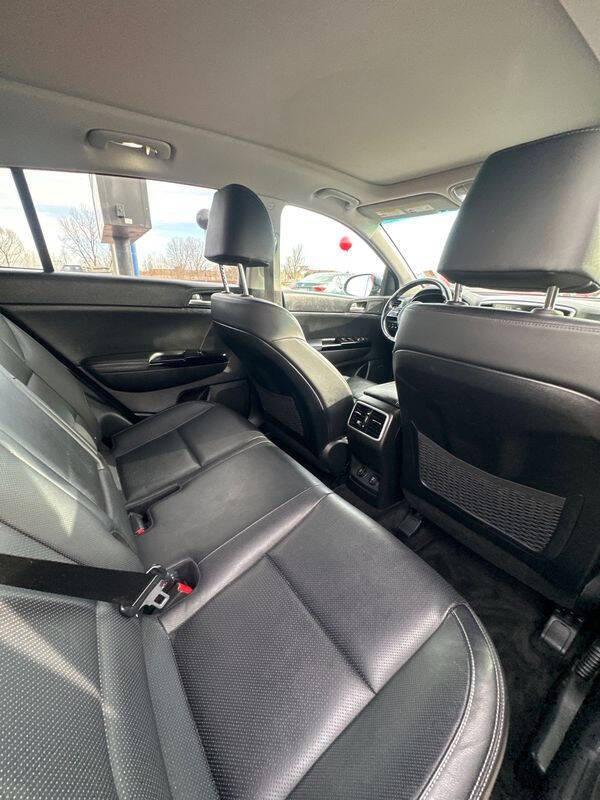 2022 Kia Sportage EX