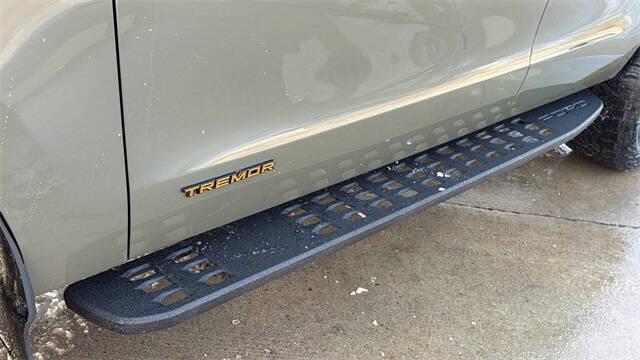 2025 Ford Expedition Tremor