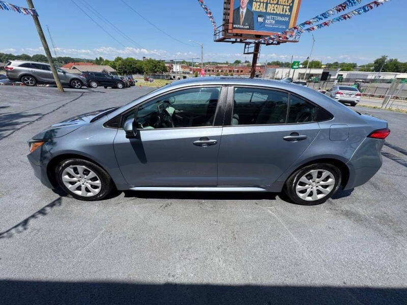2020 Toyota Corolla LE
