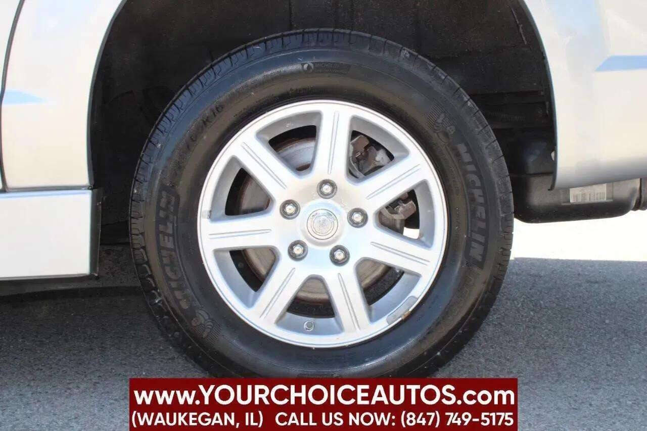 ChryslerTown and Country22