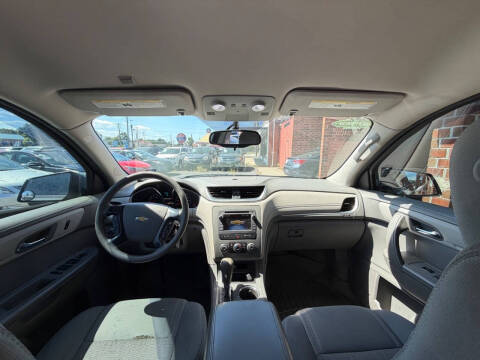2013 Chevrolet Traverse LS