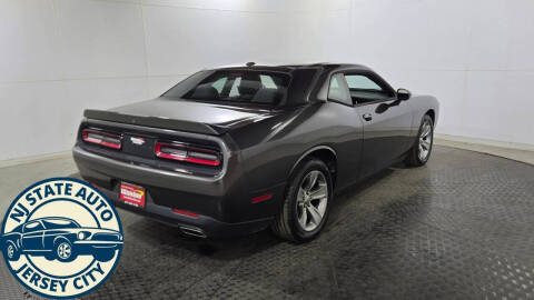 2020 Dodge Challenger SXT
