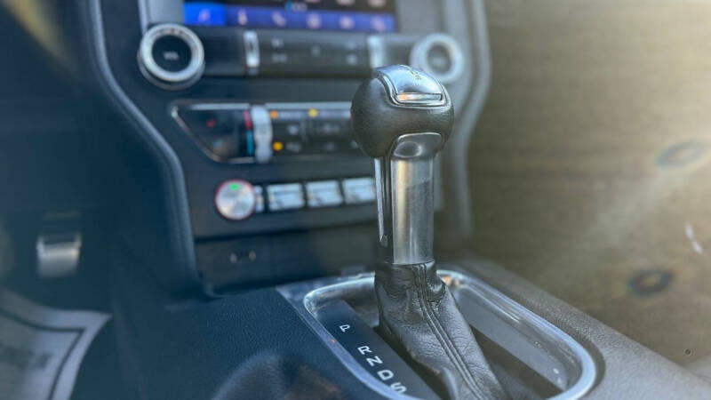 2019 Ford Mustang EcoBoost