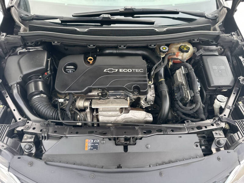 2017 Chevrolet Cruze LT Auto