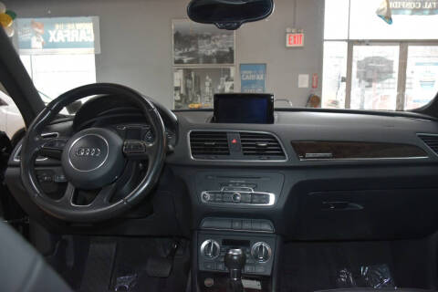 2015 Audi Q3 2.0T quattro Prestige