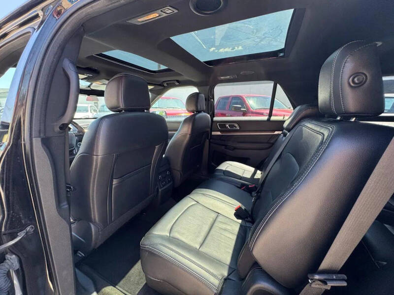 2017 Ford Explorer Limited