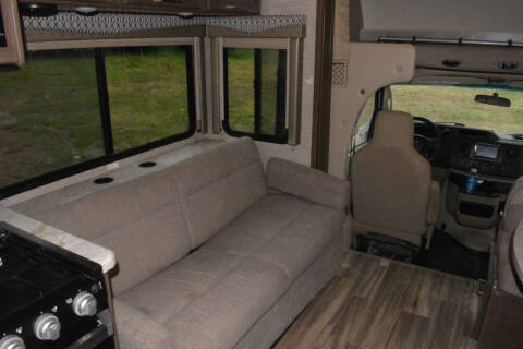 2021 Thor Motor Coach Freedom Elite