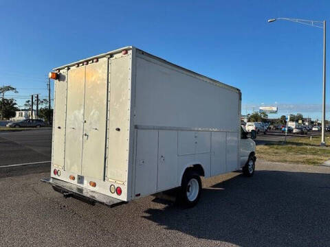 2003 Ford E-Series E-450 SD