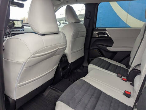 2026 Mitsubishi Outlander