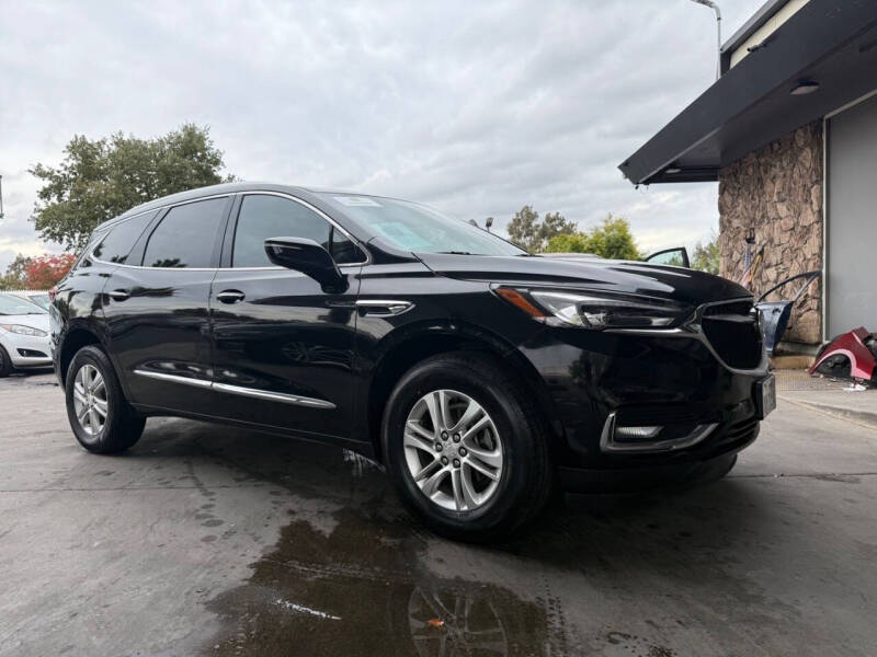 2020 Buick Enclave Essence