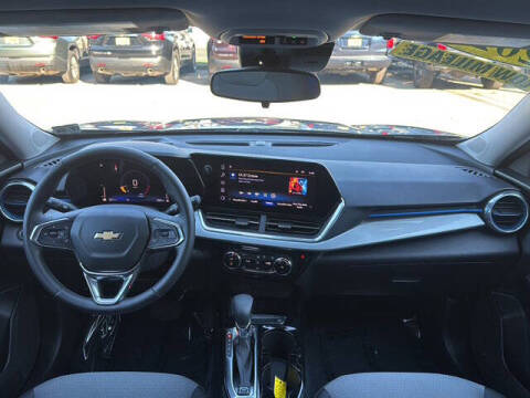 2024 Chevrolet Trax LT