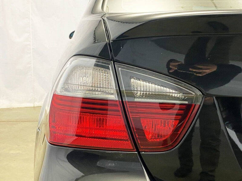 2006 BMW 3 Series 325xi