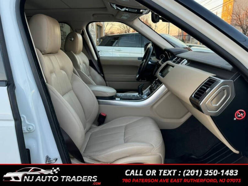 2017 Land Rover Range Rover Sport HSE