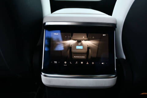 2023 Tesla Model X Standard Range