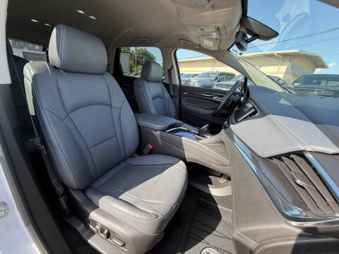 2021 Buick Enclave Essence