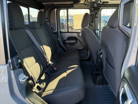 2022 Jeep Gladiator Altitude