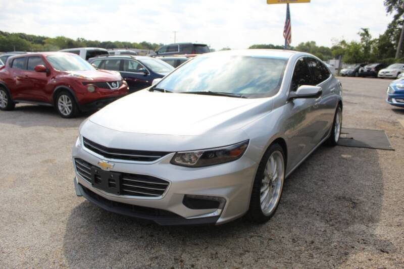 2016 Chevrolet Malibu 1LT photo 6