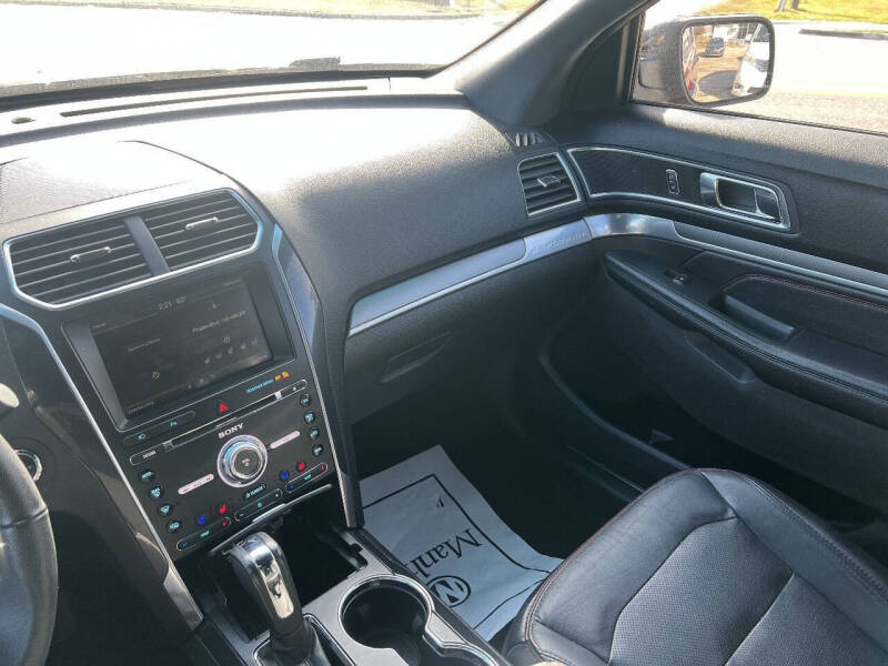 2016 Ford Explorer Sport