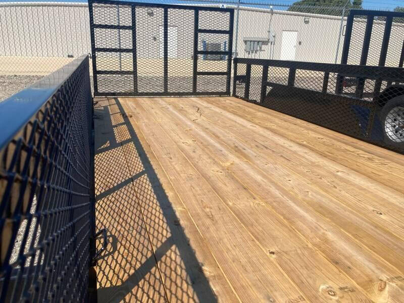 2023 Top Hat Trailers 83 X 16' RAX TA HD Gate (RENTA