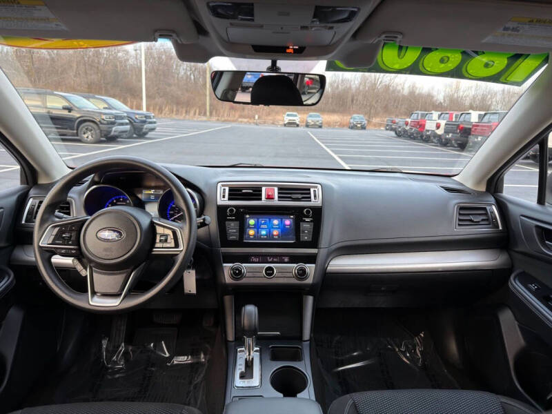 2019 Subaru Outback 2.5i