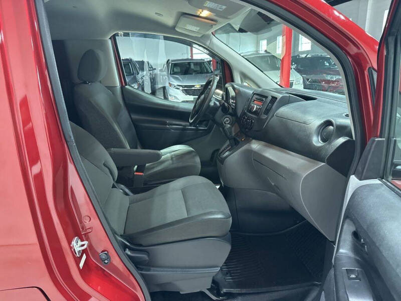 2015 Nissan NV200 S