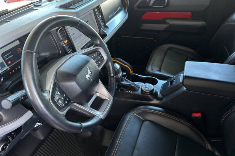 2023 Ford Bronco Badlands Advanced