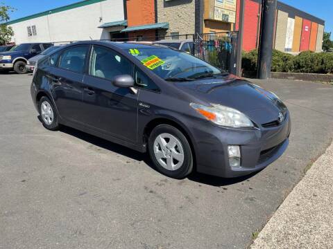 2011 Toyota Prius for sale at SWIFT AUTO SALES INC in Salem OR