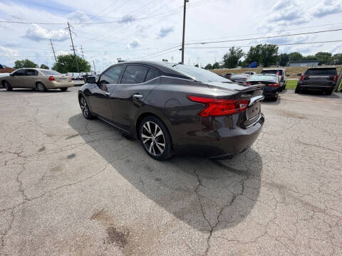 2016 Nissan Maxima Platinum