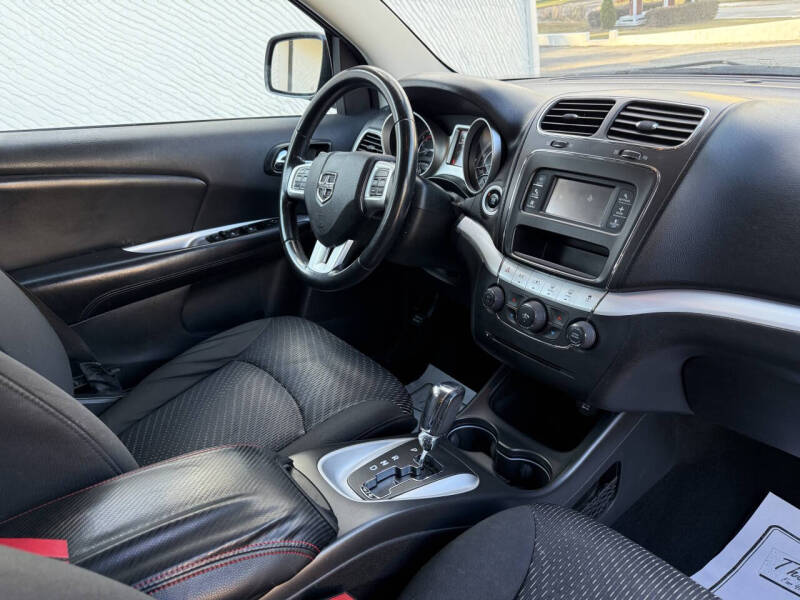 2015 Dodge Journey American Value Package