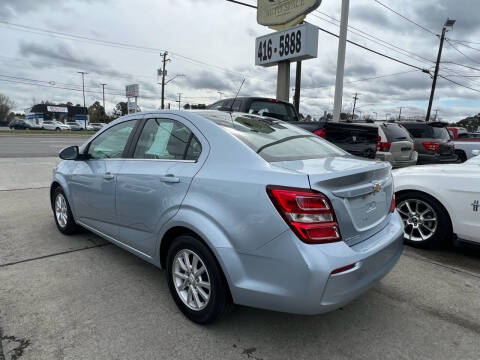 2017 Chevrolet Sonic LT Auto