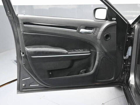 2023 Chrysler 300 S V6