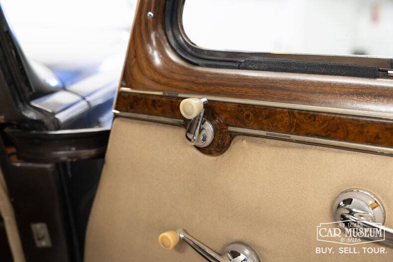 1941 Packard Super Eight