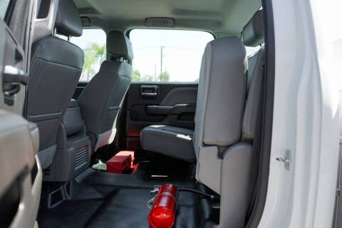 2022 Chevrolet Silverado 5500HD