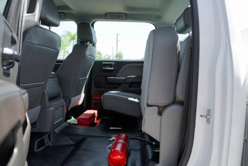 2022 Chevrolet Silverado 5500HD