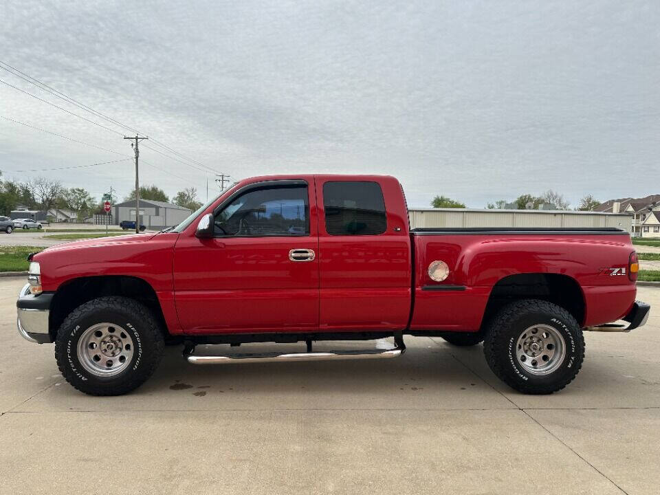 1999 Chevrolet Silverado 1500 for sale at Illinois Auto Wholesalers in Tolono, IL