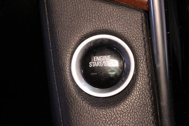 2019 Cadillac Escalade ESV Premium Luxury