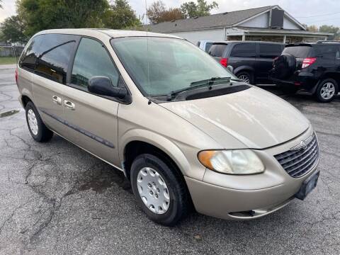 2003 Chrysler Voyager for sale at speedy auto sales in Indianapolis IN